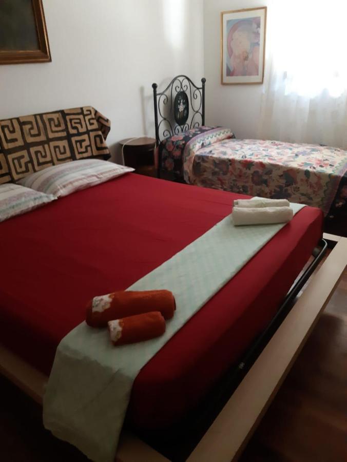 Bed And Breakfast Imola Bagian luar foto