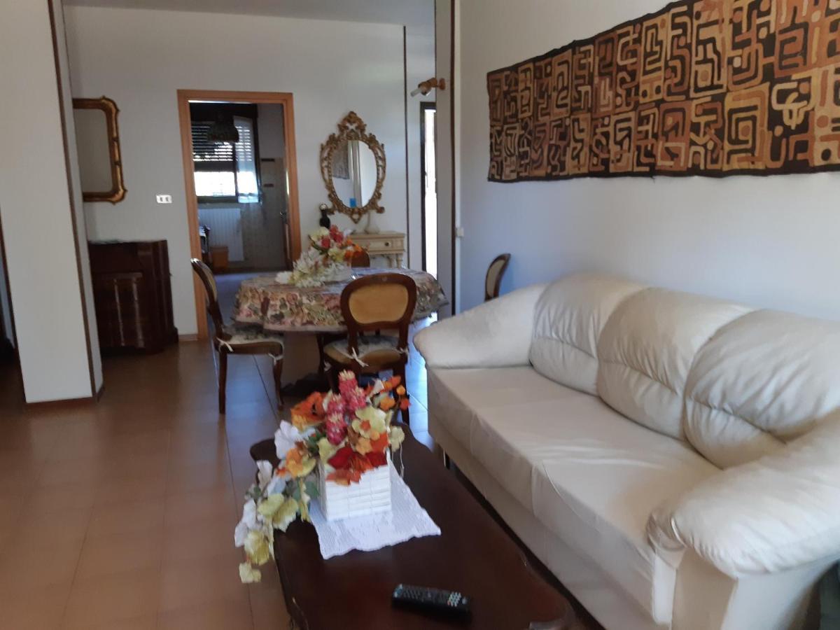 Bed And Breakfast Imola Bagian luar foto